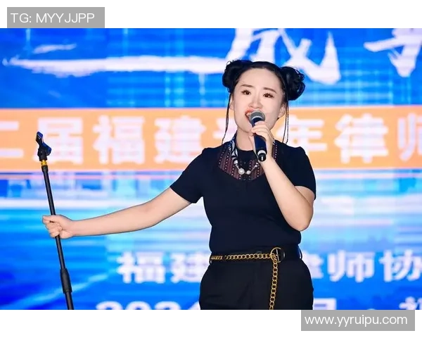 足球明星化身歌手展现金嗓子魅力引发粉丝热议与期待