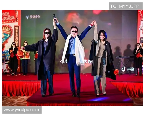 重庆排球队总决赛精彩表现团队协作成就辉煌胜利